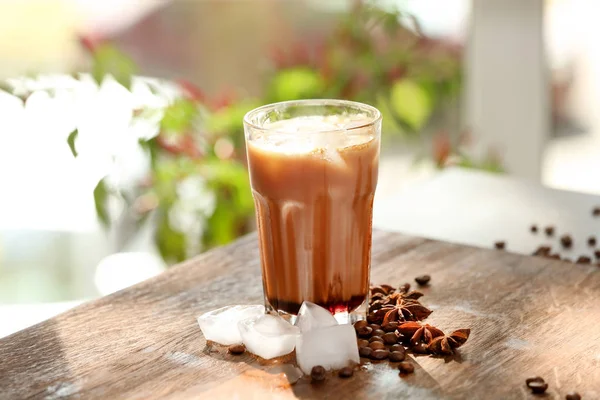 Cold latte macchiato — Stockfoto