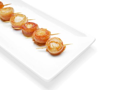 Pastırma ile plaka sarılmış tarak