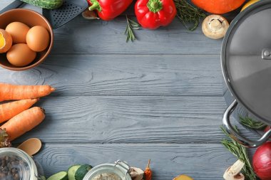 Arka plan üzerinde farklı ürünler