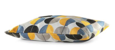 Beyaz izole yumuşak desenli yastık