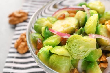 Brussel ile kase Filiz salatası 