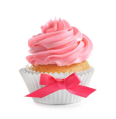 Beyaz arka plan üzerinde nefis kek