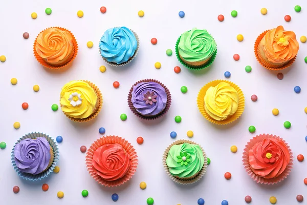 God färgglada cupcakes — Φωτογραφία Αρχείου