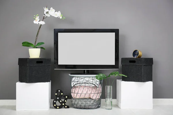 Moderne Tv op stand — Stockfoto
