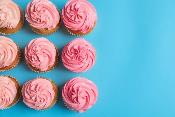 Sok finom cupcakes — Stock Fotó