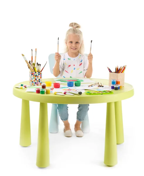 Kleine Mädchen malen — Stockfoto