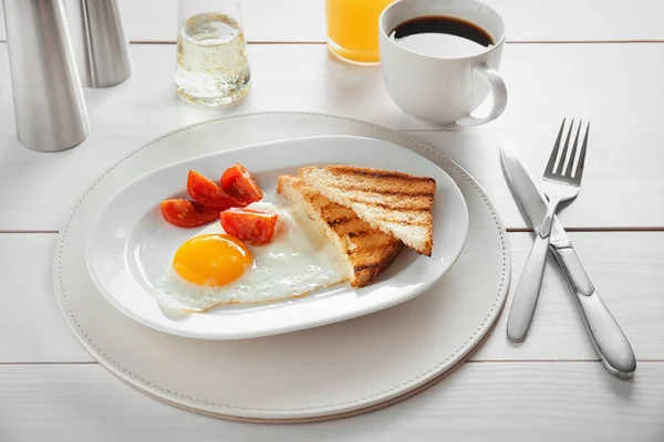 Plate with fried egg, toasts — Stock Photo, Image