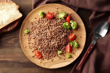 buğday lapası ve sebze