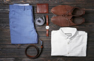 şık erkek giyim ve aksesuarları 