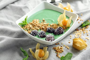 nefis spirulina güler yüzlü