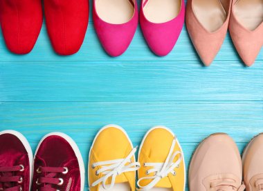 Çeşitli kadın şık Ayakkabı 