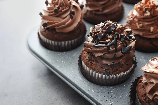 Bolinhos de chocolate saborosos — Fotografia de Stock