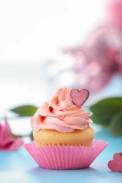 Cupcake para o Dia dos Namorados — Fotografia de Stock