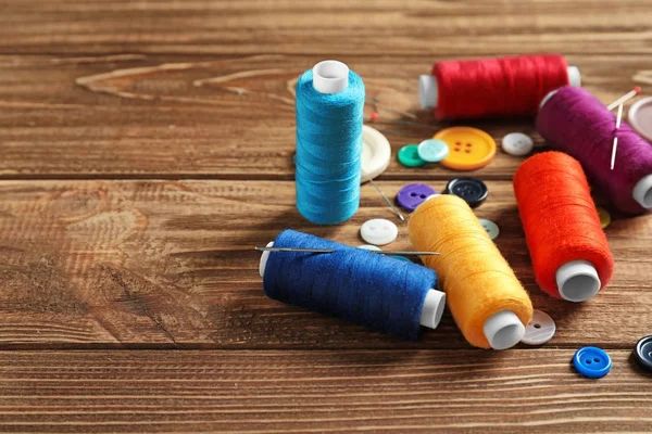 Ahşap masa dikme için aksesuarlar