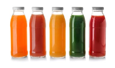 Şişe suları beyaz arka plan üzerinde