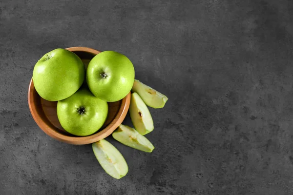 Maçãs verdes frescas — Fotografia de Stock