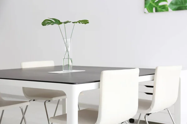 Modern Office Interior Big Table White Chairs — Stock Photo, Image