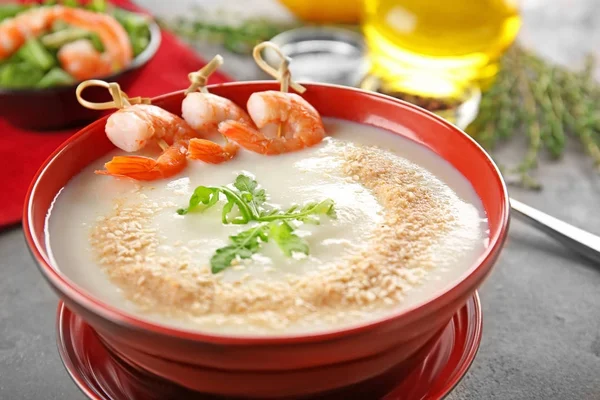 Bowl Yummy Shrimp Cream Soup Table Closeup — Stock Photo, Image