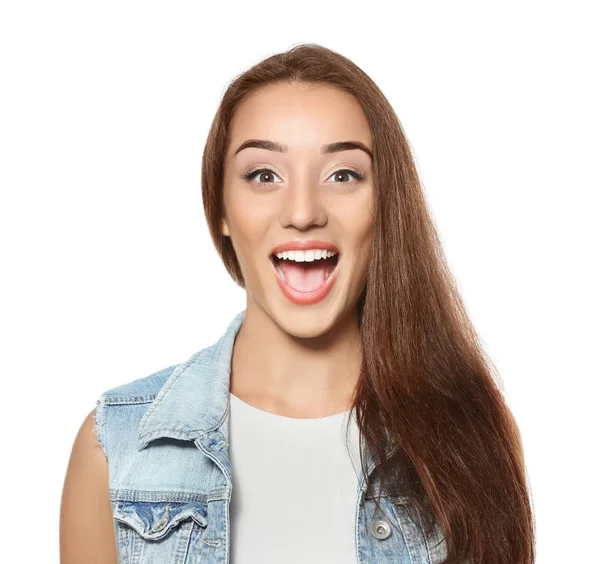 Portret van emotionele jonge vrouw op witte achtergrond — Stockfoto
