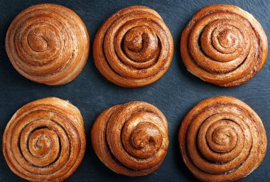 Tatlı tarçınlı rulo