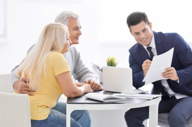 Üst düzey iki toplantı Danışmanı Office ile