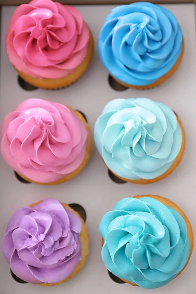 Deliciosos Cupcakes Paquete Cartón Vista Superior —  Fotos de Stock