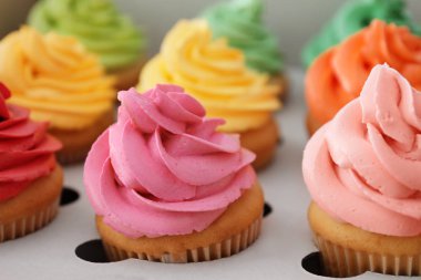 Karton ambalajlama, closeup lezzetli kek