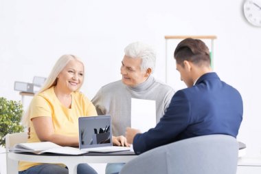 Üst düzey iki toplantı Danışmanı Office ile