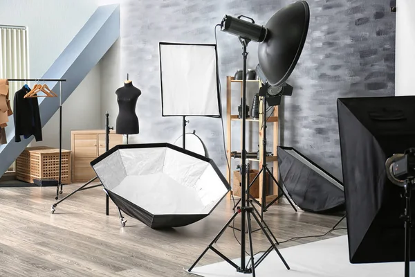 Interior do estúdio de fotografia moderna — Fotografia de Stock