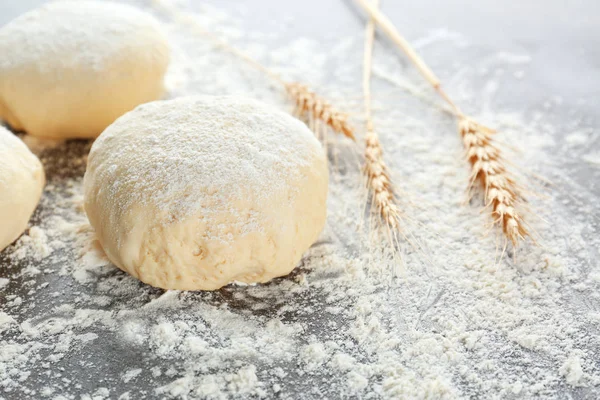 Fresh Raw Puff Dough Table — Stock Photo, Image