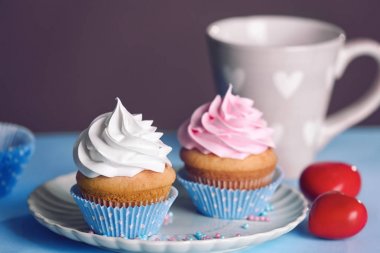 Plaka masada lezzetli kekler