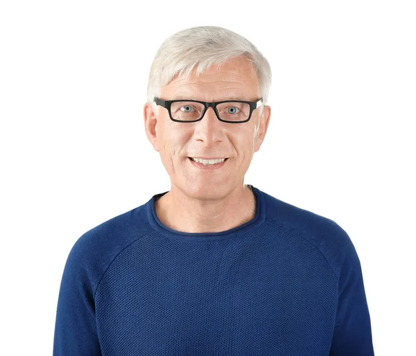 Ritratto di uomo maturo in occhiali su sfondo chiaro — Foto Stock