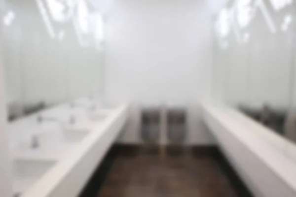 Современные Раковины Зеркалами Общественном Туалете Размытый Вид — стоковое фото