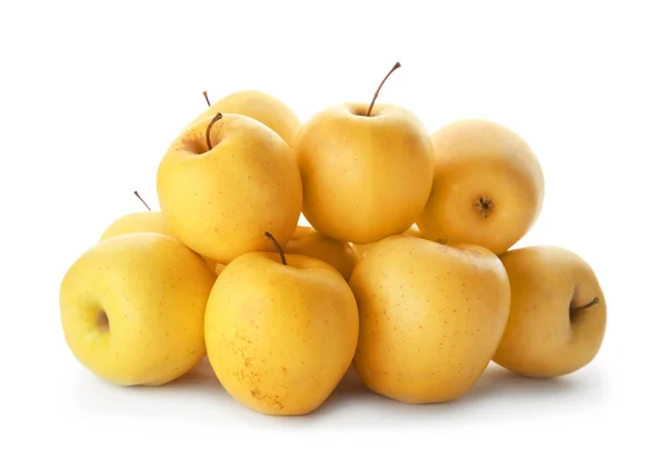 Reife gelbe Äpfel auf weißem Hintergrund — Stockfoto