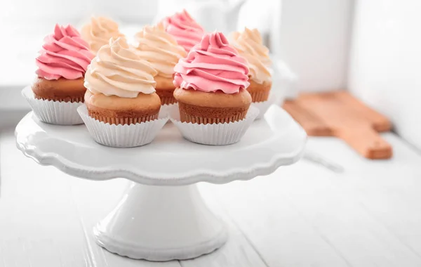 Tasty Cupcakes Stand — Stock Photo, Image