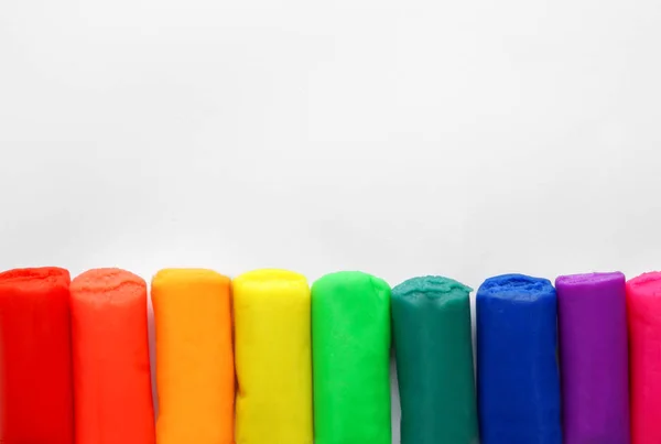 Rainbow Playmais Bílém Pozadí — Stock fotografie