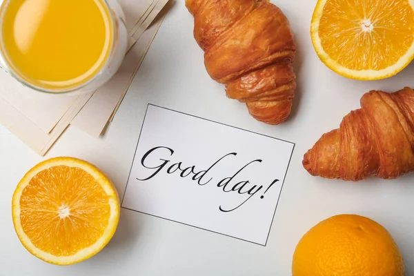 Délicieux Croissants Carte Bonne Journée Oranges Sur Fond Blanc — Photo