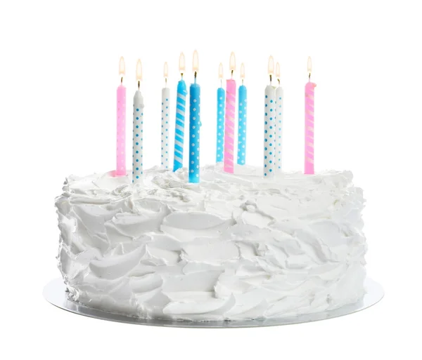 Verjaardagstaart met kaarsen, geïsoleerd op wit — Stockfoto