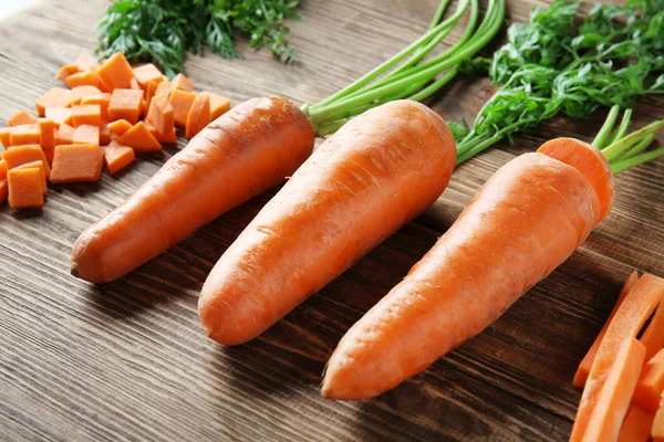 Ripe carrots on table — Stock Photo, Image
