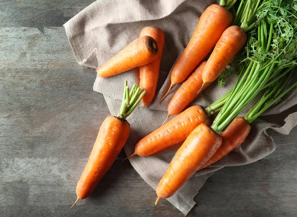 Tasty ripe carrots — Stock Photo, Image