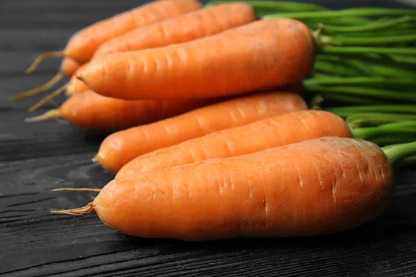 Lekkere rijpe wortelen — Stockfoto