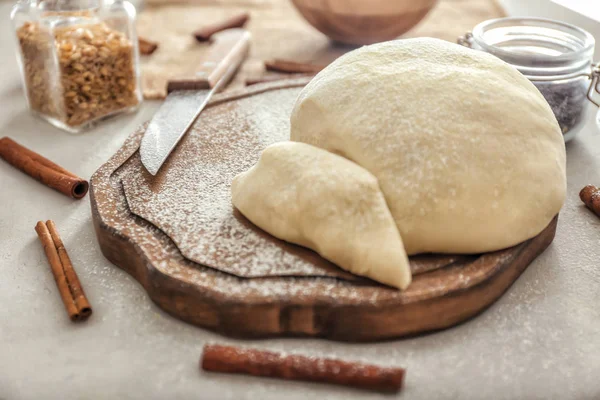 Kurulu ham lapa lapa hamur ile  