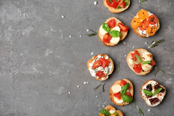 Domates ile lezzetli bruschettas