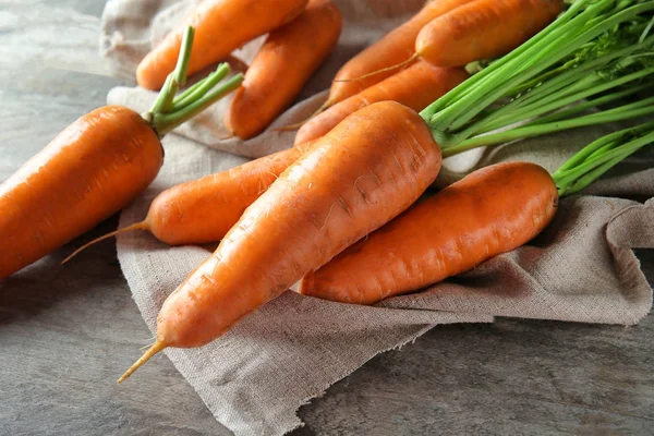 Sabrosas zanahorias maduras —  Fotos de Stock