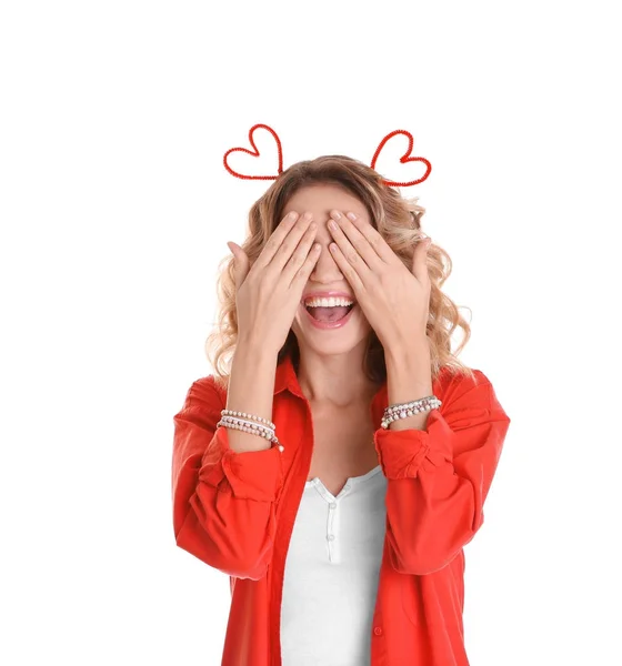 Emotionele jonge vrouw met haar hoepel op witte achtergrond — Stockfoto