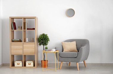 Zarif salon iç rahat koltuk ile