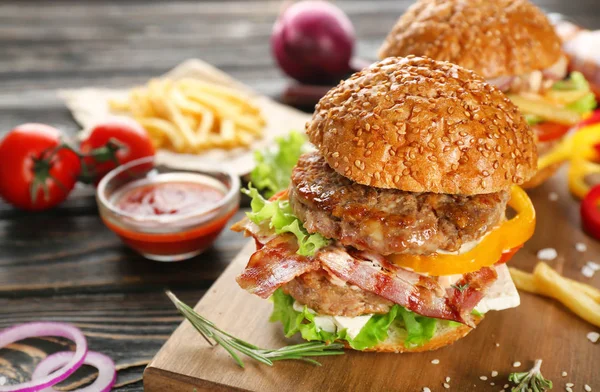 Tasty double burgers — Stock Photo, Image