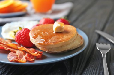 Lezzetli kahvaltı krep ile 