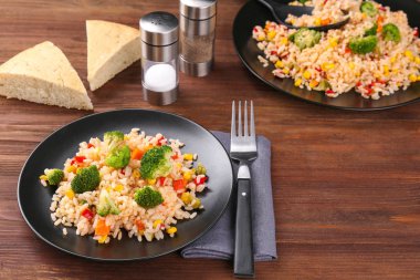 pirinç pilavı ve brokoli 