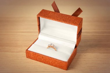 güzel nişan yüzük 